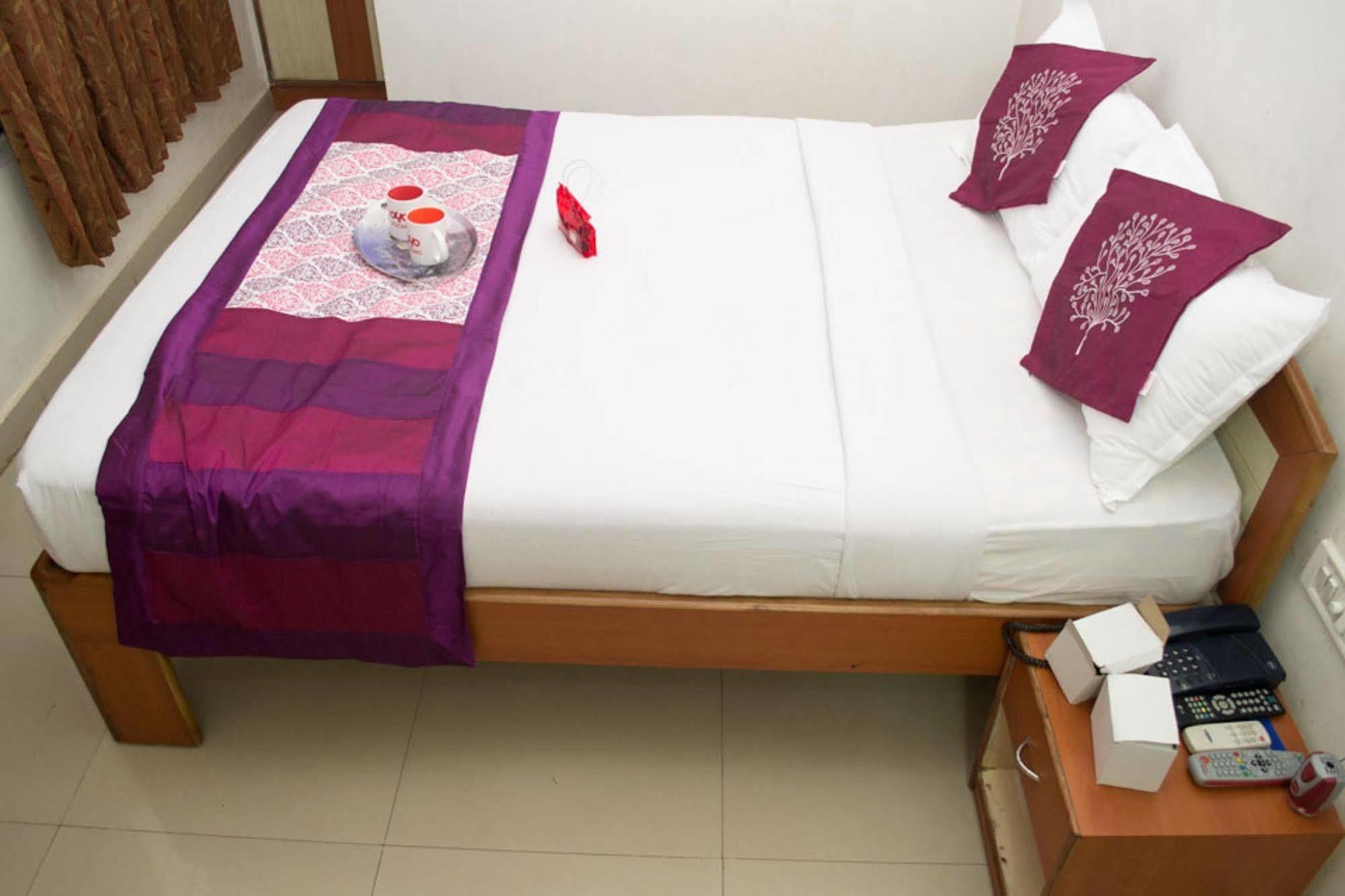 Oyo 1359 Hotel Best Inn Bhubaneswar Exterior photo